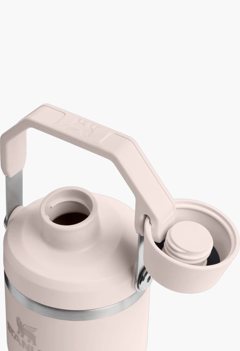 The IceFlow™ Tumbler with Fast Flow Lid
